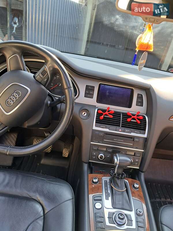 Внедорожник / Кроссовер Audi Q7 2014 в Львове фото 12 Внедорожник / Кроссовер Audi Q7 2014 в Львове