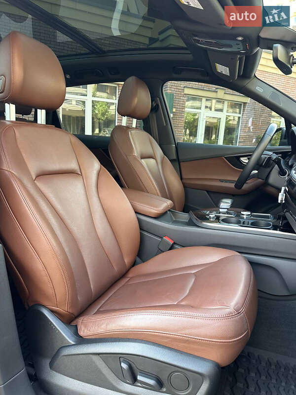 Внедорожник / Кроссовер Audi Q7 2019 в Киеве