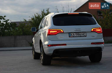 Внедорожник / Кроссовер Audi Q7 2014 в Киеве