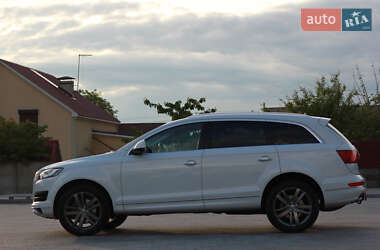 Внедорожник / Кроссовер Audi Q7 2014 в 
