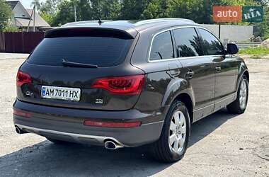 Позашляховик / Кросовер Audi Q7 2014 в 