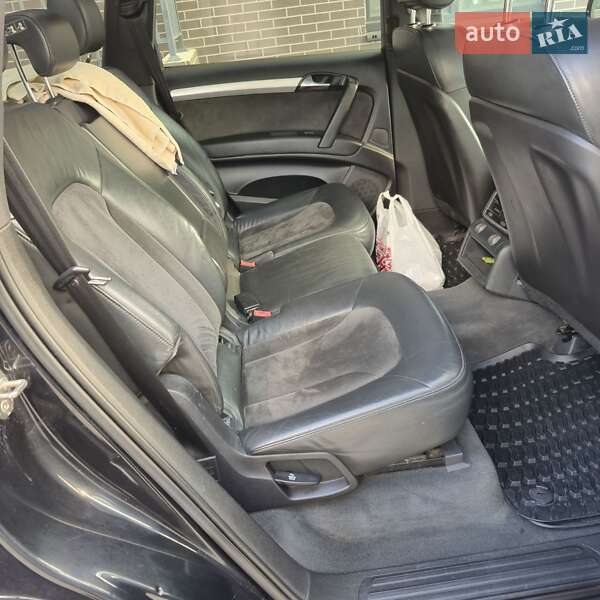 Внедорожник / Кроссовер Audi Q7 2007 в Жовкве