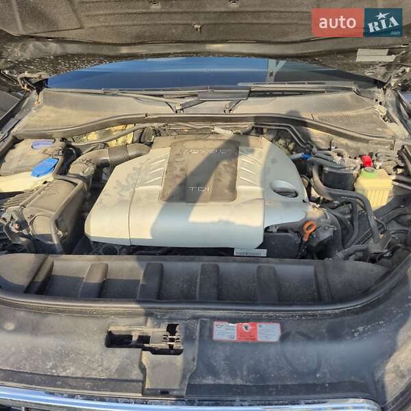 Внедорожник / Кроссовер Audi Q7 2007 в Жовкве