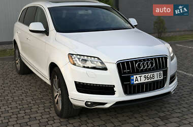 Позашляховик / Кросовер Audi Q7 2010 в 