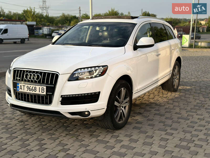 Позашляховик / Кросовер Audi Q7 2010 в Івано-Франківську