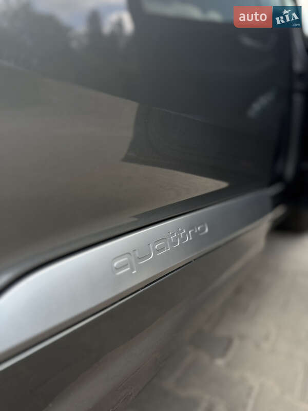 Позашляховик / Кросовер Audi Q7 2016 в Рівному