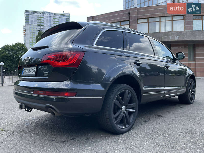 Внедорожник / Кроссовер Audi Q7 2010 в Одессе