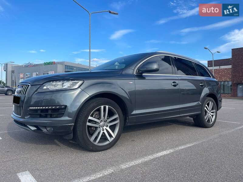 Позашляховик / Кросовер Audi Q7 2009 в Києві