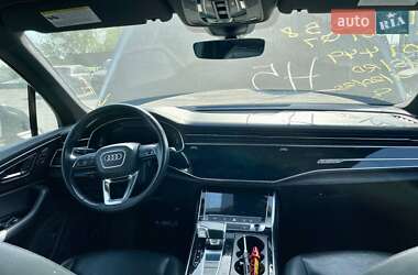 Внедорожник / Кроссовер Audi Q7 2019 в 