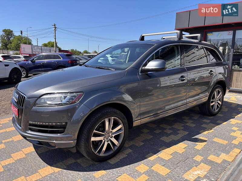Позашляховик / Кросовер Audi Q7 2015 в Львові