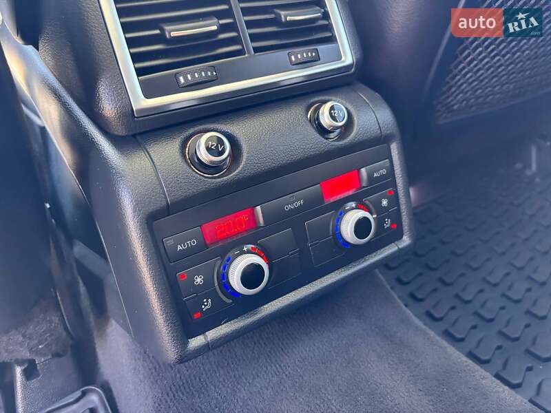 Позашляховик / Кросовер Audi Q7 2015 в Львові