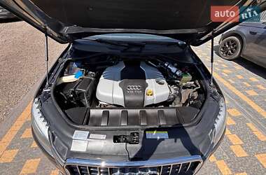 Позашляховик / Кросовер Audi Q7 2015 в Львові