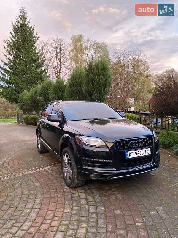 Позашляховик / Кросовер Audi Q7 2013 в Івано-Франківську