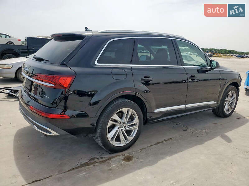 Внедорожник / Кроссовер Audi Q7 2020 в Киеве