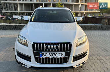 Внедорожник / Кроссовер Audi Q7 2012 в 