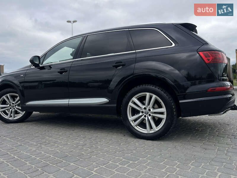 Внедорожник / Кроссовер Audi Q7 2017 в Львове фото 7 Внедорожник / Кроссовер Audi Q7 2017 в Львове