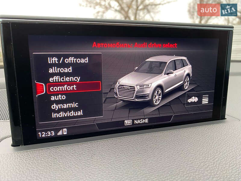 Позашляховик / Кросовер Audi Q7 2017 в Києві