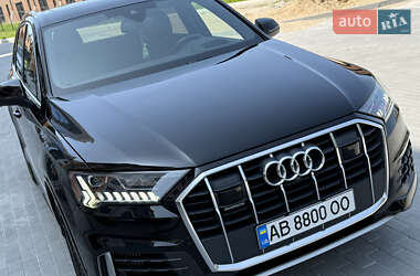 Внедорожник / Кроссовер Audi Q7 2020 в 