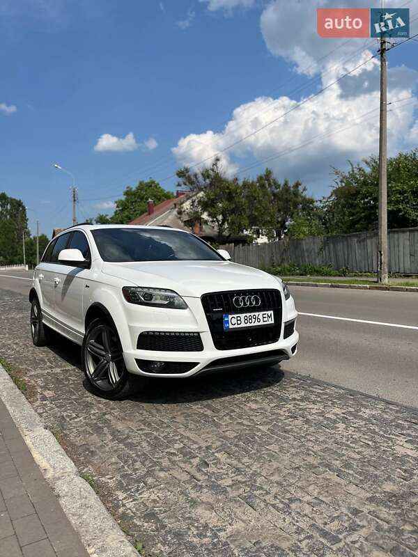 Внедорожник / Кроссовер Audi Q7 2014 в Чернигове