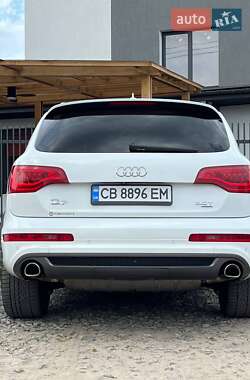 Внедорожник / Кроссовер Audi Q7 2014 в 