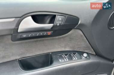Внедорожник / Кроссовер Audi Q7 2014 в 