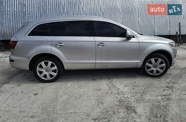 Внедорожник / Кроссовер Audi Q7 2007 в 
