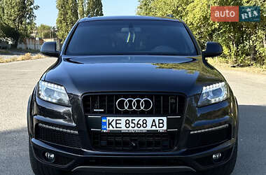 Внедорожник / Кроссовер Audi Q7 2014 в 