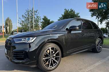Внедорожник / Кроссовер Audi Q7 2023 в 