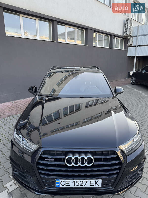 Внедорожник / Кроссовер Audi Q7 2017 в Черновцах