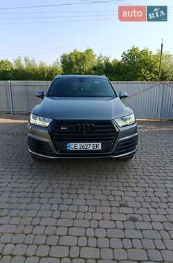 Внедорожник / Кроссовер Audi Q7 2016 в 