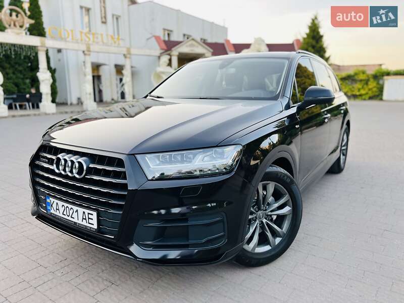 Позашляховик / Кросовер Audi Q7 2015 в Хмельницькому