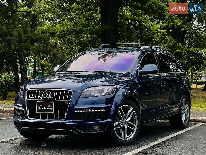 Позашляховик / Кросовер Audi Q7 2010 в Миколаєві