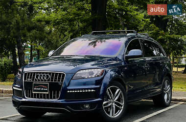 Внедорожник / Кроссовер Audi Q7 2010 в 