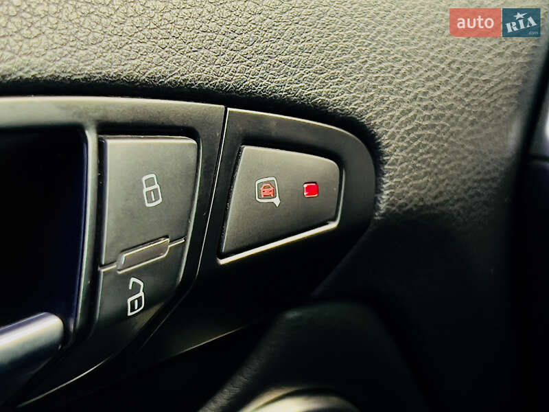 Позашляховик / Кросовер Audi Q7 2010 в Миколаєві