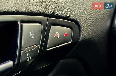 Внедорожник / Кроссовер Audi Q7 2010 в 