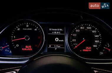 Внедорожник / Кроссовер Audi Q7 2010 в 