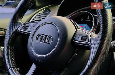 Внедорожник / Кроссовер Audi Q7 2010 в 