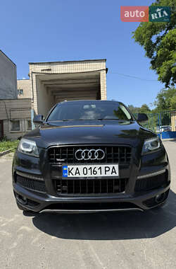 Внедорожник / Кроссовер Audi Q7 2013 в 