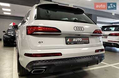 Внедорожник / Кроссовер Audi Q7 2025 в 