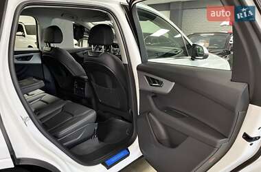 Внедорожник / Кроссовер Audi Q7 2025 в 