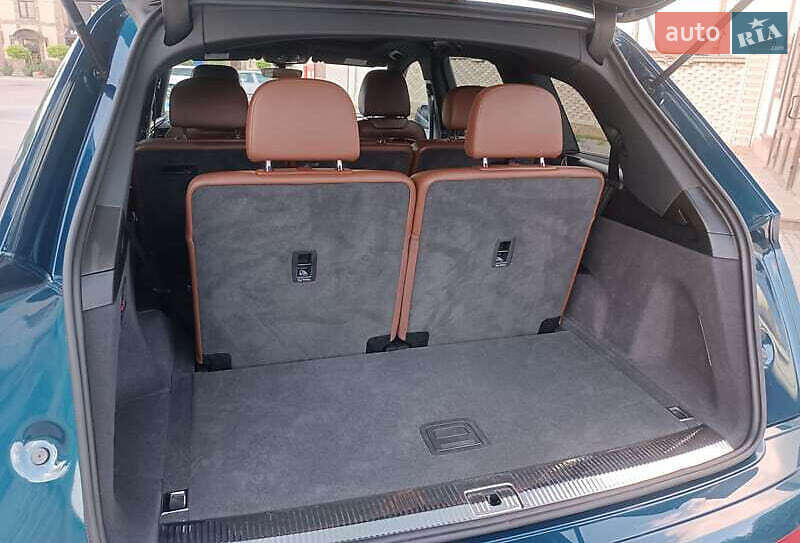 Позашляховик / Кросовер Audi Q7 2018 в Вінниці