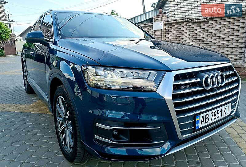 Позашляховик / Кросовер Audi Q7 2018 в Вінниці