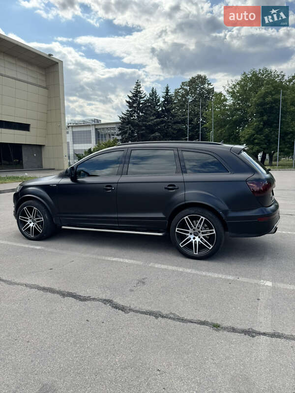 Внедорожник / Кроссовер Audi Q7 2012 в Запорожье