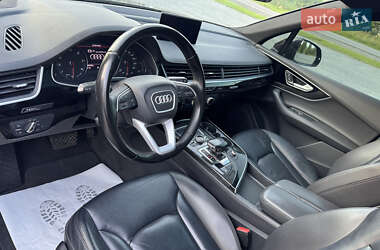 Внедорожник / Кроссовер Audi Q7 2019 в 