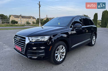 Внедорожник / Кроссовер Audi Q7 2019 в 