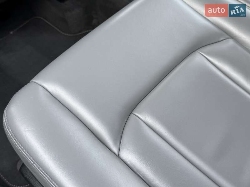 Внедорожник / Кроссовер Audi Q7 2017 в Ровно фото 38 Внедорожник / Кроссовер Audi Q7 2017 в Ровно