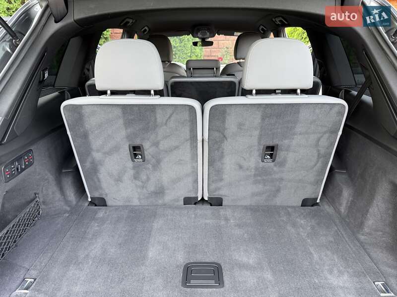 Внедорожник / Кроссовер Audi Q7 2017 в Ровно фото 45 Внедорожник / Кроссовер Audi Q7 2017 в Ровно