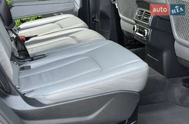 Внедорожник / Кроссовер Audi Q7 2017 в 