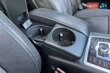 Внедорожник / Кроссовер Audi Q7 2008 в 