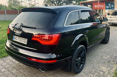 Позашляховик / Кросовер Audi Q7 2006 в 